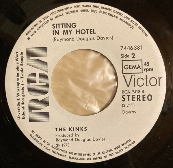 The Kinks : Sweet Lady Genevieve / Sitting In My Hotel (7", Single, Promo)