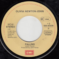 Olivia Newton-John : Make A Move On Me (7", Single)