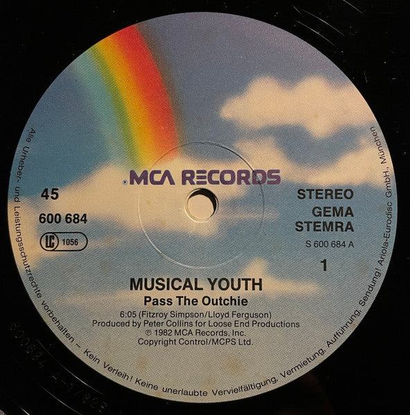 Musical Youth : Pass The Dutchie (12", Single)