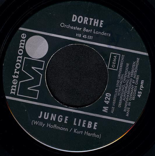 Dorthe* : Junge Liebe / Rot Ist Die Liebe (7", Single)
