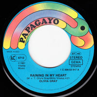 Olivia Gray : Raining In My Heart (7", Single)