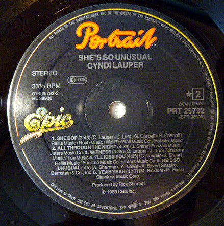 Cyndi Lauper : She's So Unusual (LP, Album)
