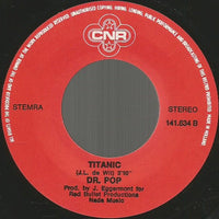 Dr. Pop (2) : World At War (7", Single)