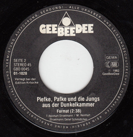 Piefke & Pafke Und Die Jungs Aus Der Dunkelkammer : ...Und Es Geht Ab (7", Single, M/Print)