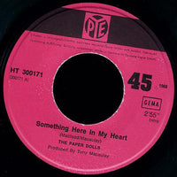 Paper Dolls : Something Here In My Heart (7", Single)