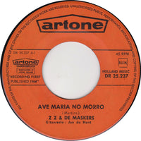 Z.Z. & De Maskers* : Ave Maria No Moro / James Bond 007 (7", Single)