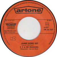 Z.Z. & De Maskers* : Ave Maria No Moro / James Bond 007 (7", Single)