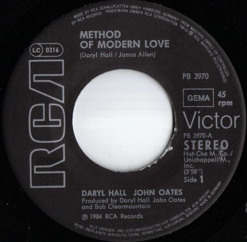 Daryl Hall & John Oates : M·e·t·h·o·d O·f Modern L·o·v·e (Edited Version) (7", Single)