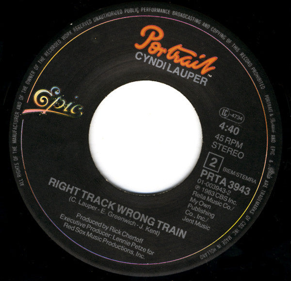 Cyndi Lauper : Girls Just Want To Have Fun (7", Single, Lar)