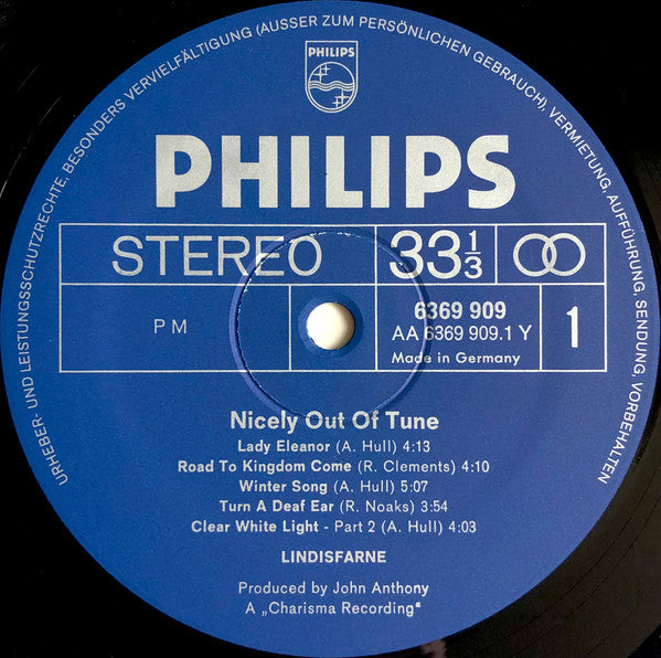 Lindisfarne : Nicely Out Of Tune (LP, Album, Gat)
