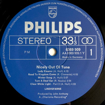 Lindisfarne : Nicely Out Of Tune (LP, Album, Gat)