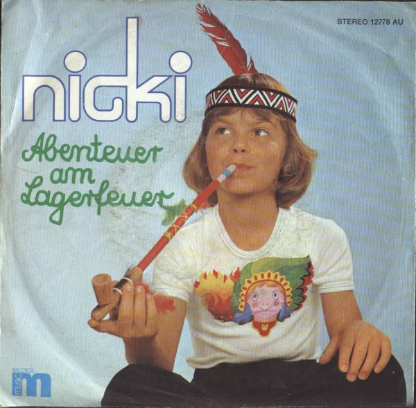 Nicki (8) : Abenteuer Am Lagerfeuer (7", Single)