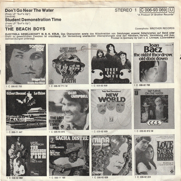 The Beach Boys : Don't Go Near The Water (7", Single)