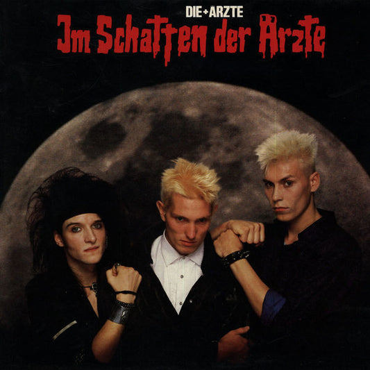 Die Ärzte : Im Schatten Der Ärzte (LP, Album, Gat)