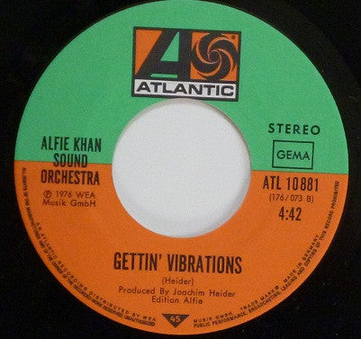 Alfie Khan Sound Orchestra : Push The Button (7", Single)