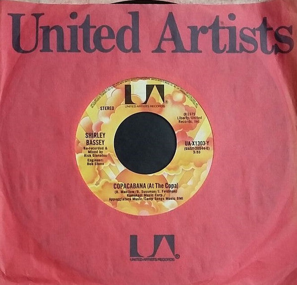 Shirley Bassey : This Is My Life (LaVita) / Copacabana (At The Copa) (7", Single, Styrene)