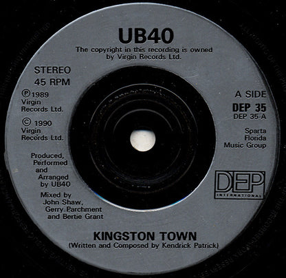 UB40 : Kingston Town (7", Single, Sil)