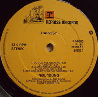 Neil Young : Harvest (LP, Album, RE, Gat)