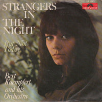 Bert Kaempfert & His Orchestra Featuring Manfred Moch : Strangers In The Night (7", Mono)