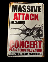 Massive Attack - Mezzanine  - Concert Bord