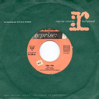 Nancy Sinatra : Think Of Me / Like I Do (7", Single)