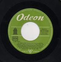 Louis Armstrong : St Louis Blues / Basin Street Blues (7", Single)