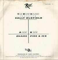 The Roar Sound Featuring Sally Oldfield : Share (7", Single)
