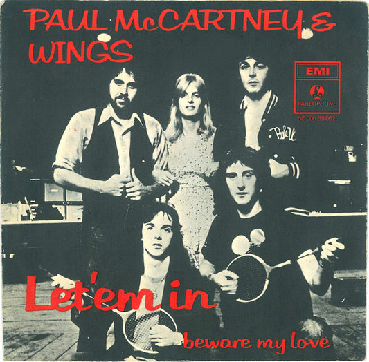 Wings (2) : Let 'Em In (7", Single)