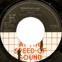 Wings (2) : Let 'Em In (7", Single)