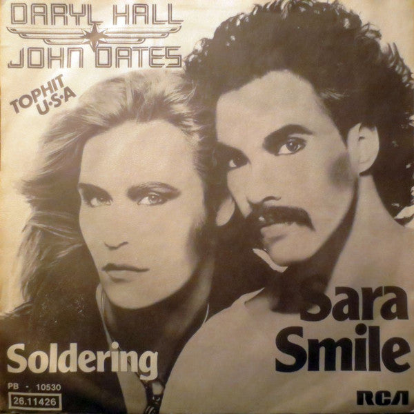 Daryl Hall John Oates* : Sara Smile (7", Single)