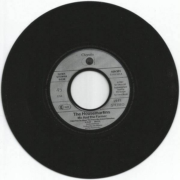 The Housemartins : Me And The Farmer (7", Single)
