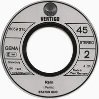 Status Quo : Rockin' All Over The World / Rain (7", Single)