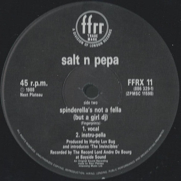 Salt 'N' Pepa : Shake Your Thang / Spinderella's Not A Fella (But A Girl DJ) (12", Single)