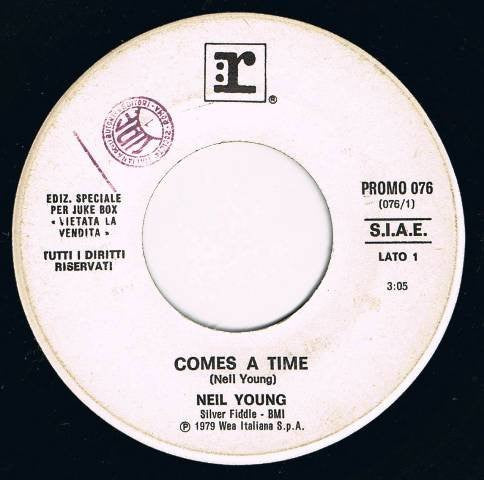 Neil Young / Rod Stewart : Comes A Time / Ain't Love A Bitch (7", Single, Jukebox, Promo)