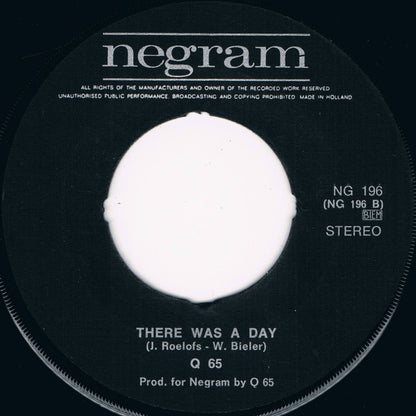 Q65 : Sexy Legs (7", Single)