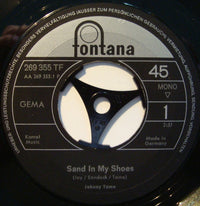 Johnny Tame : Sand In My Shoes / Steak And Cake (7", Single, Mono)
