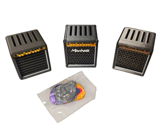 Gitaar Plectrumhouder (Mini Versterker) – 4 × 4 × 4 cm