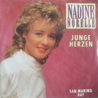 Nadine Norell : Junge Herzen (7", Single)