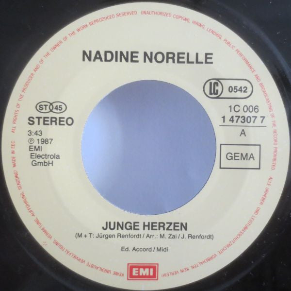 Nadine Norell : Junge Herzen (7", Single)