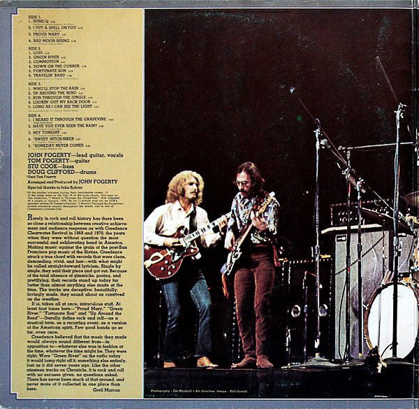 Creedence Clearwater Revival Featuring John Fogerty : Chronicle - The 20 Greatest Hits (2xLP, Comp, RE)