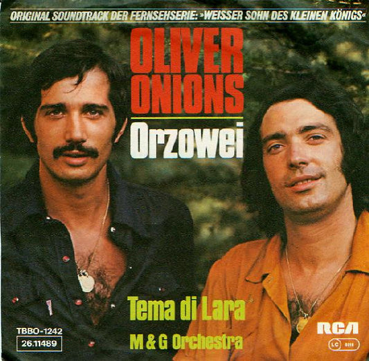 Oliver Onions / Guido & Maurizio De Angelis Orchestra : Orzowei / Tema Di Lara (7", Single)