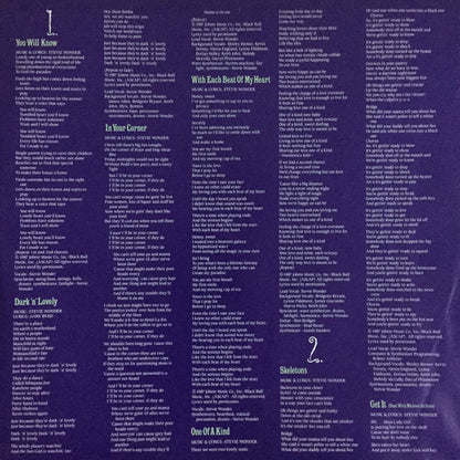 Stevie Wonder : Characters (LP, Album, Gat)