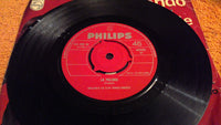 Malando And His Tango Orchestra : La Paloma / O Sole Mio (7", Single, Mono)
