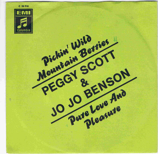Peggy Scott & Jo Jo Benson : Pickin Wild Mountain Berries (7", Single)