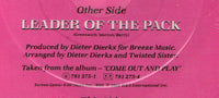 Twisted Sister : Leader Of The Pack (7", Shape, Single, Ltd, Pic)