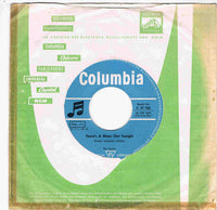 The Capris : There's A Moon Out Tonight (7", Single)