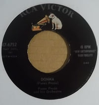 Perez Prado And His Orchestra : Bongo Bash (7", Single)