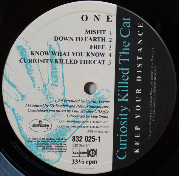 Curiosity Killed The Cat : Keep Your Distance (LP, Album)