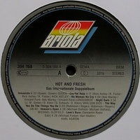 Various : Hot And Fresh - Das Internationale Doppelalbum (2xLP, Comp)