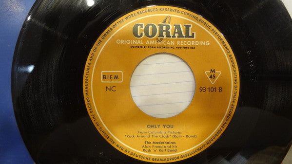The Modernaires : The Great Pretender / Only You (7", Single)